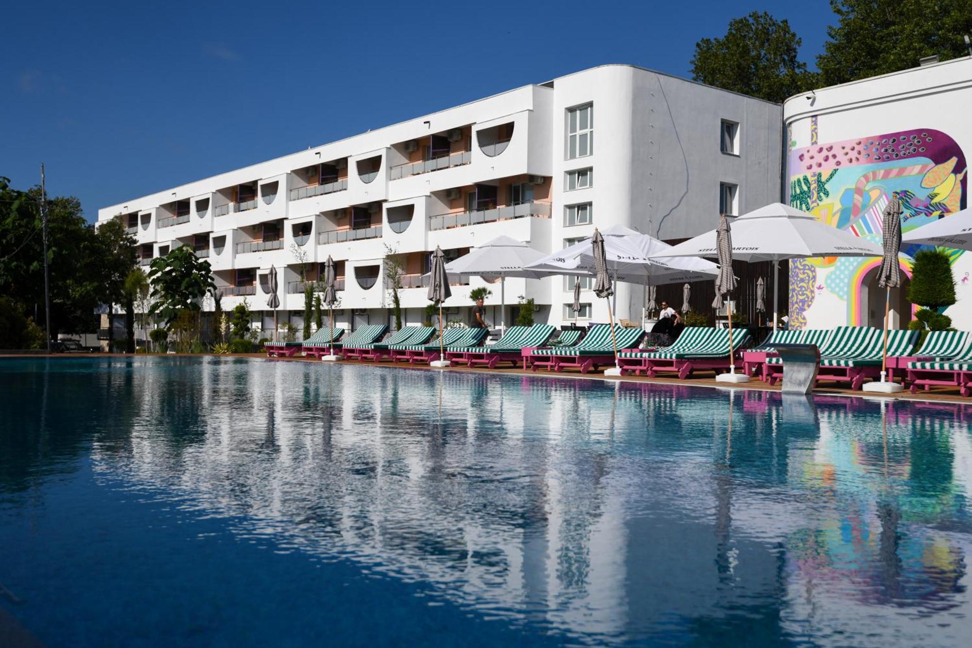 Отель Ibis Styles Венус Экстерьер фото